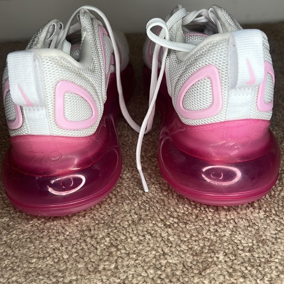 NIKE | AIRMAX 720 - Picture 5 of 6